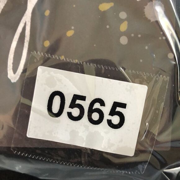 Sylvie Kitten Heel Pumps Metallic Cap Toe - Picture 8 of 8